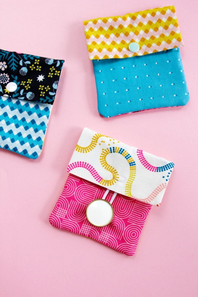 Little Button Pouch Tutorial with Charm Squares