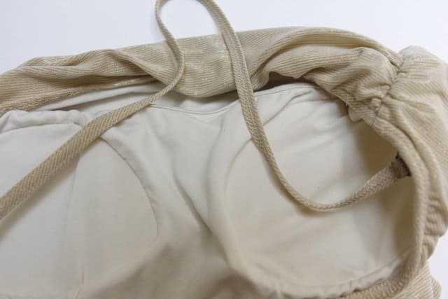 add bra cups to a shelf lined swimsuit - see kate sew