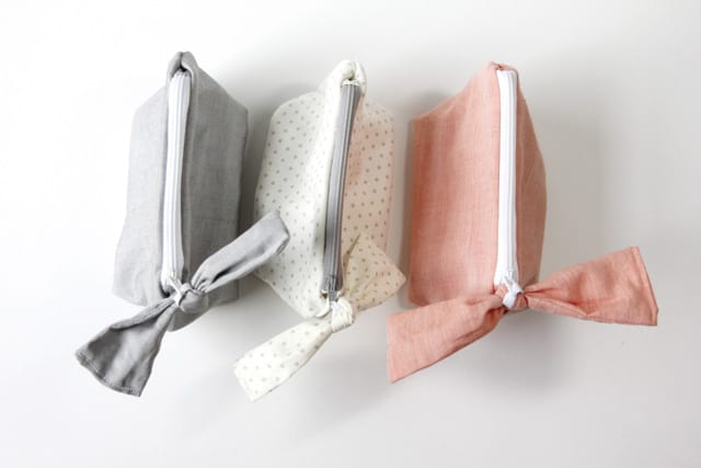 basic zipper pouch tutorial - see kate sew