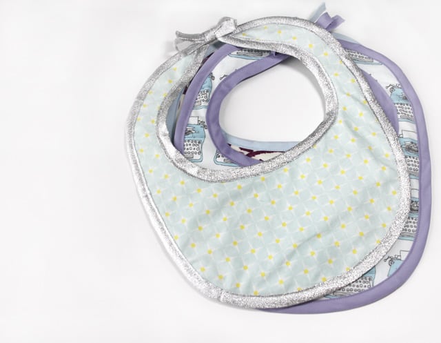 Free Bib Pattern | Sew a Baby Bib | Sewing Pattern