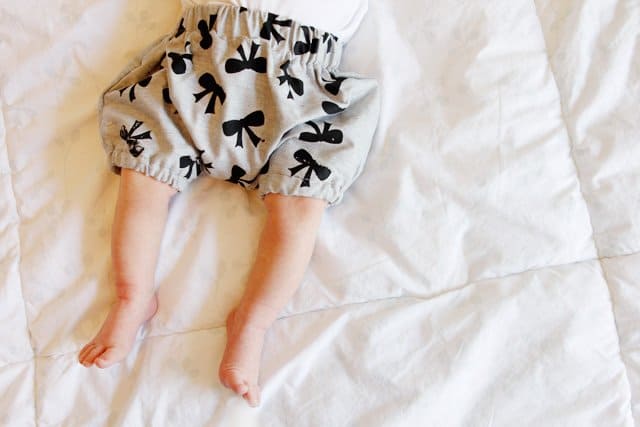 baby bloomers sewing pattern | Baby Bloomers, Baby Bloomers Pattern, Free Baby Bloomers Pattern, Sewing Patterns for Babies, Free Sewing Pattern for Babies #babybloomers #babybloomerspattern #freesewingpattern || See Kate Sew via @seekatesew