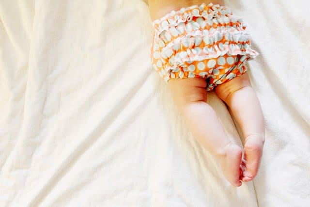 gingham style // serged ruffle bum diaper cover tutorial - see kate sew