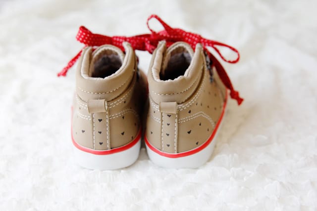 turn clearance shoes into cute little heart shoes