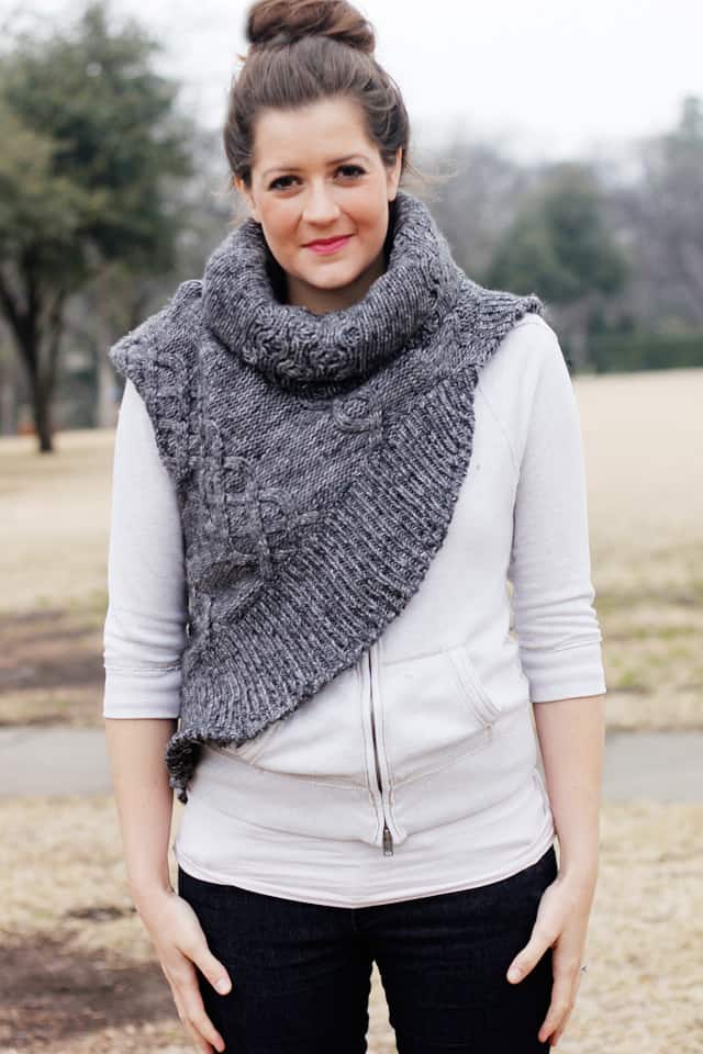 the katniss cowl sewing pattern: FREE! - see kate sew