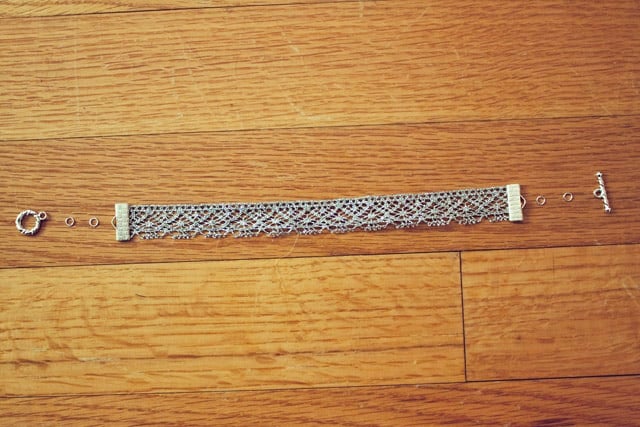 Lace Bracelet DIY 