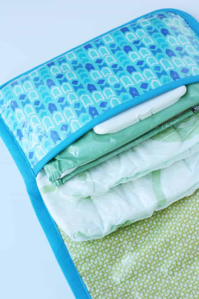 DIY Changing Pad and Diaper Clutch for Boys | sewing tutorials | DIY baby | diy baby items || See Kate Sew #diybaby #changingpad #sewingtutorial