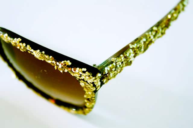 DIY glitter sunglasses