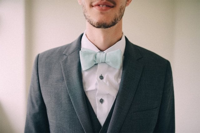 DIY bow tie // seekatesew.com