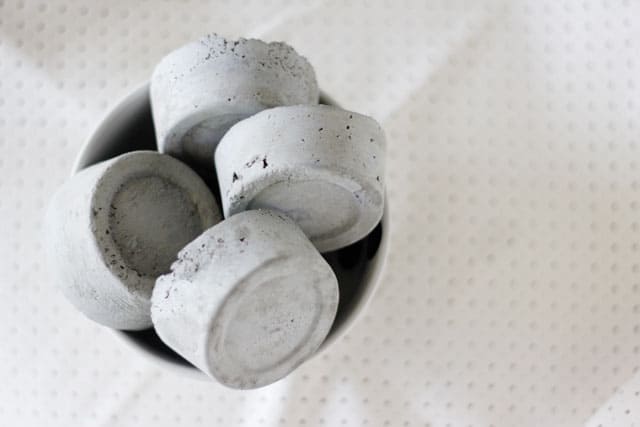 DIY cement pattern weights