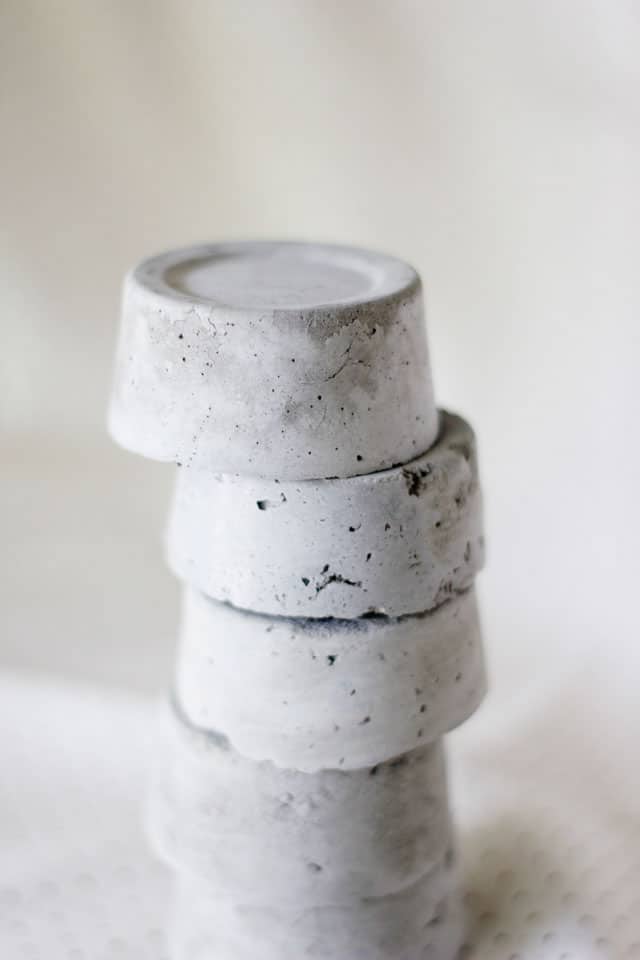 DIY cement pattern weights