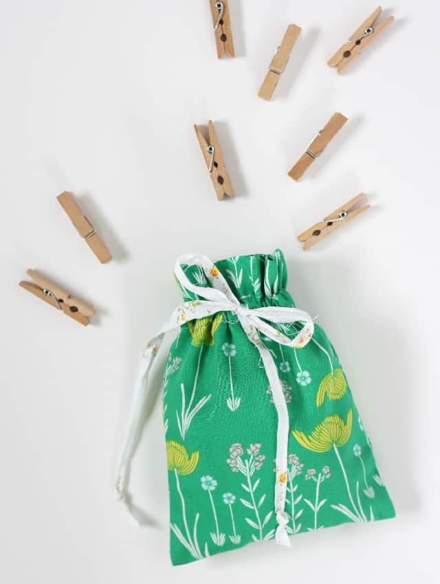 Make a drawstring discount bag from a pillowcase