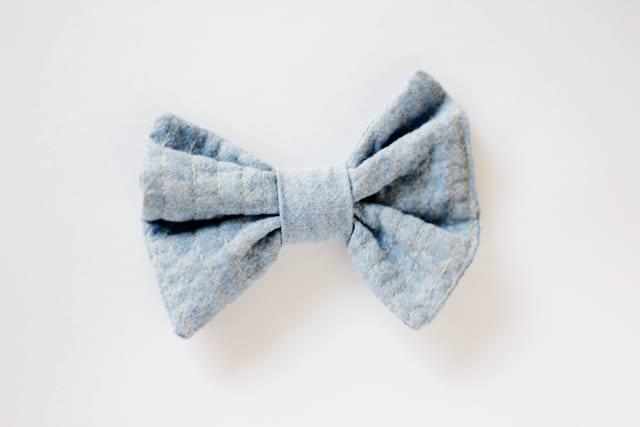 hair bow with metallic thread