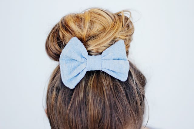 hair bow with metallic thread