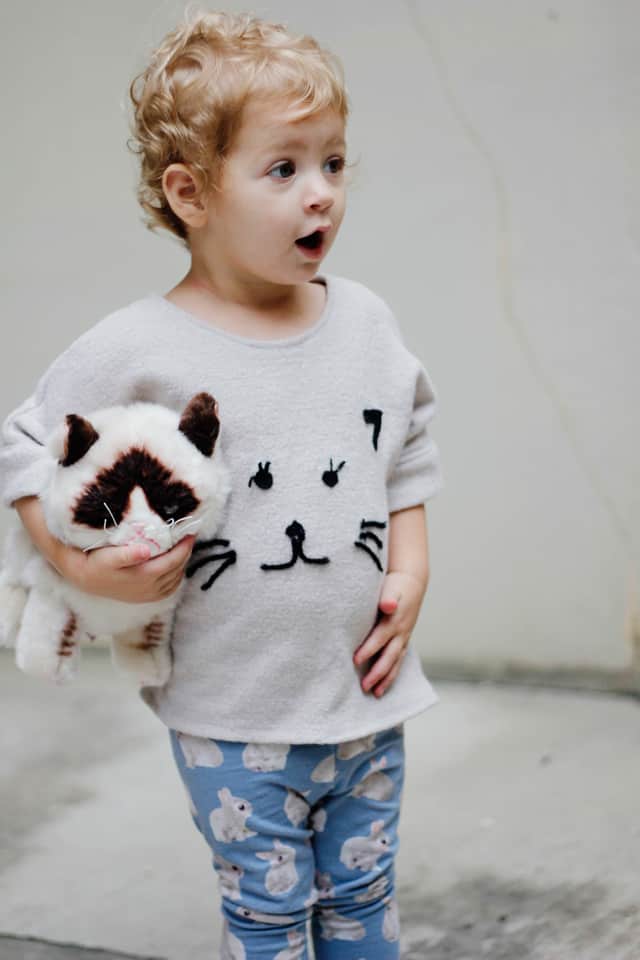 DIY-CAT-SWEATER-6