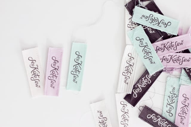 Make your own Clothing Labels: DIY Fabric Labels 