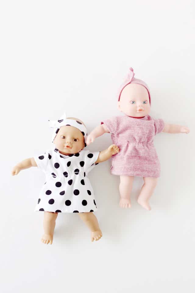 FREE mini baby doll dress and headband pattern | diy baby doll clothing | baby doll clothing pattern | hand sewn baby doll clothing || See Kate Sew #babydollclothes #diybabydoll #sewingpatterns