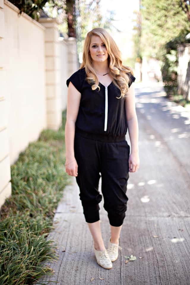 DIY jumpsuit | diy clothing for summer | jumpsuit sewing pattern | diy jumpsuit for women | how to sew a jumpsuit || See Kate Sew #diyclothing #jumpsuit #diyjumpsuit