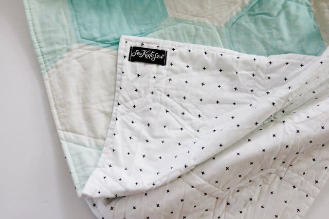 one hour hexagon quilt + the pillowcase bind - see kate sew