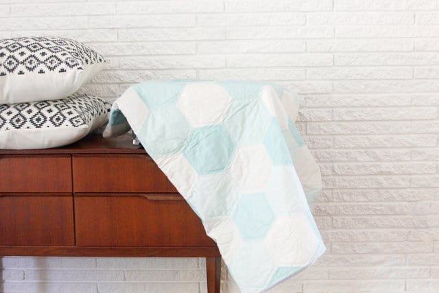 ONE HOUR HEXIE QUILT | See Kate Sew