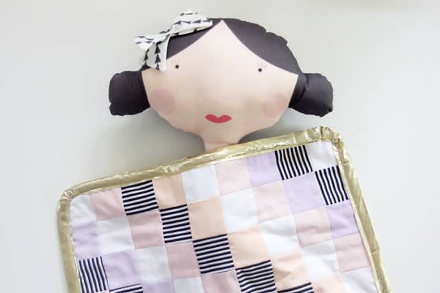 DIY Doll Quilt with Ruched Corners