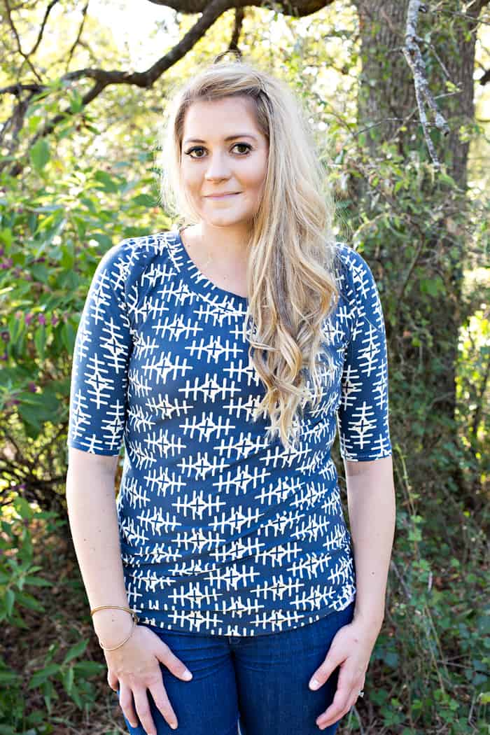 Gwen top with BOUND fabric | SeeKateSew.com