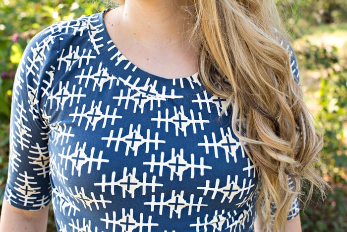 Gwen top with BOUND fabric | SeeKateSew.com