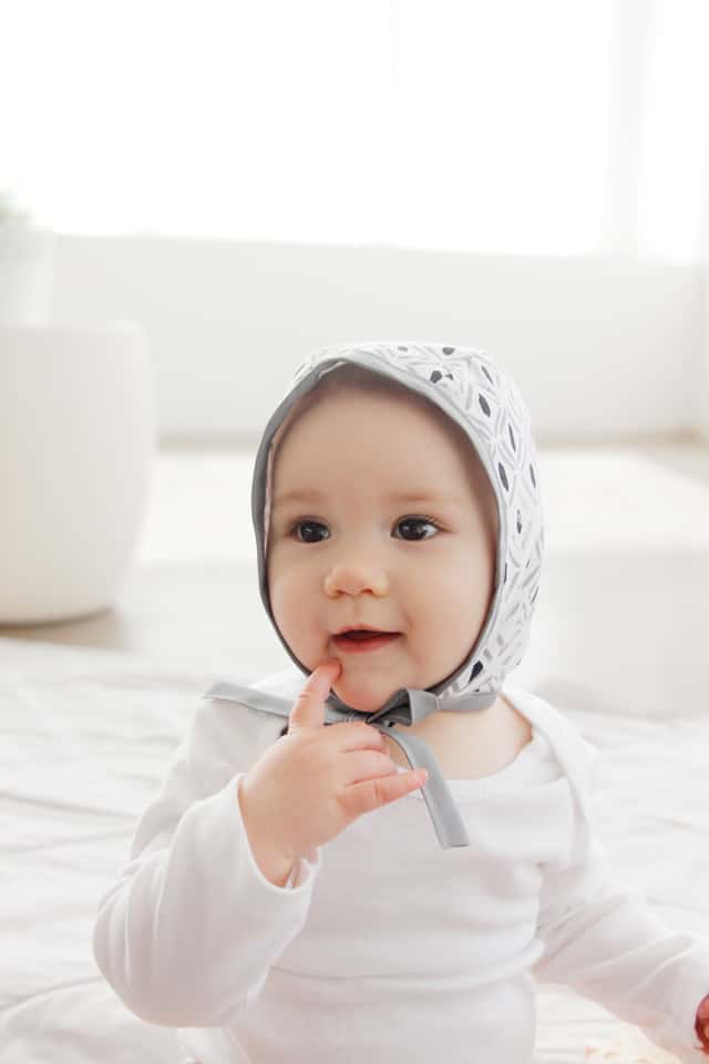 PIXIE Baby Bonnet Pattern | diy baby bonnet | free sewing patterns | diy baby accessories | homemade baby bonnet || See Kate Sew #babybonnet #sewingpatterns #diybaby