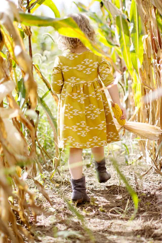 Pippa Peplum with April Rhodes Fabric |Knit Fall Dresses for Girls | fall fashion for kids | kids fall fashion | fall dresses for girls | fall fashion for girls | kid friendly fall fashion | kids clothing tutorials || See Kate Sew #girlsfalldresses #girlsfallfashion #diyfalldress #seekatesew