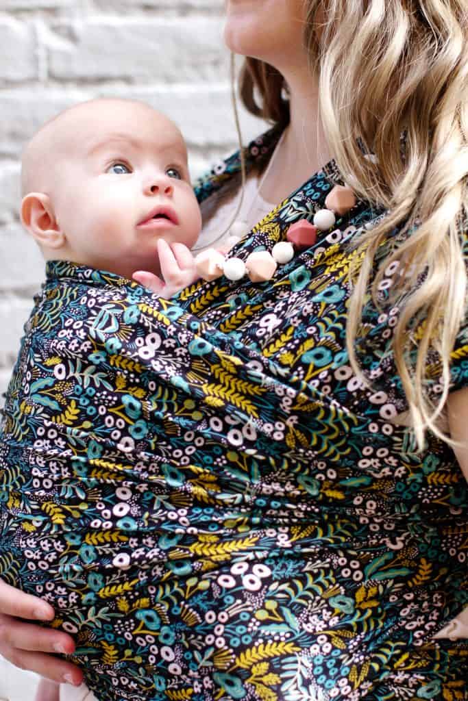 Solly Baby x Rifle Paper Co | DIY teething necklace | how to make a teething necklace | handmade teething necklace | homemade teething necklace | teething necklace tutorial | DIY baby products || See Kate Sew