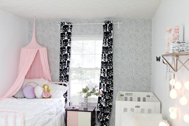 Little Girl's Room Makeover | how to decorate a girl's room | girlie room makeover | feminine room makeover | girl room decor | kids bedroom decor ideas || See Kate Sew #girlsroomdecor #kidsbedroomideas 