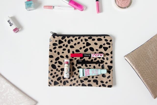 ZIPPER POUCH TUTORIAL | See Kate Sew