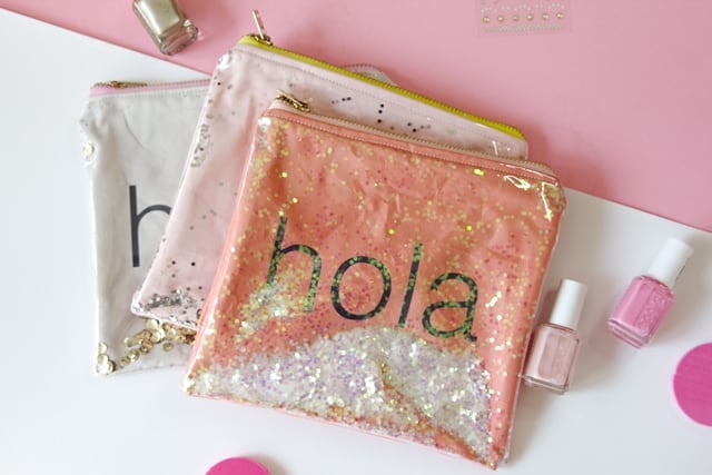 GLITTER SHAKE POUCH | diy makeup bag | diy zippered pouch | cricut projects | diy tips and tricks | diy sewing projects | sewing tips and tricks | sewing tutorials | how to make a zippered pouch || See Kate Sew #diyzipperpouch #diymakeupbag #cricutprojectideas #cricut #seekatesew