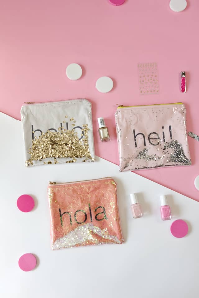 GLITTER SHAKE POUCH | diy makeup bag | diy zippered pouch | cricut projects | diy tips and tricks | diy sewing projects | sewing tips and tricks | sewing tutorials | how to make a zippered pouch || See Kate Sew #diyzipperpouch #diymakeupbag #cricutprojectideas #cricut #seekatesew