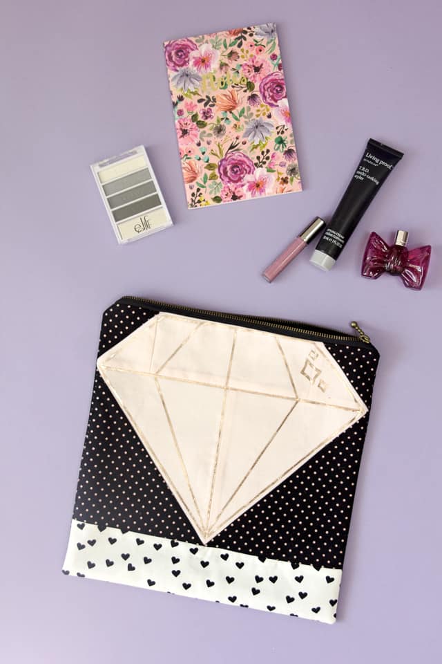 QBOM project: DIY DIAMOND ZIP POUCH - see kate sew