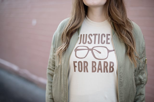 Justice For Barb Tee | Stranger Things Inspired DIY Tees | stranger things tees | diy tshirt ideas | fun tshirt designs | DIY tshirt ideas | stranger things shirt || See Kate Sew #diytshirt #strangerthings #funtee 