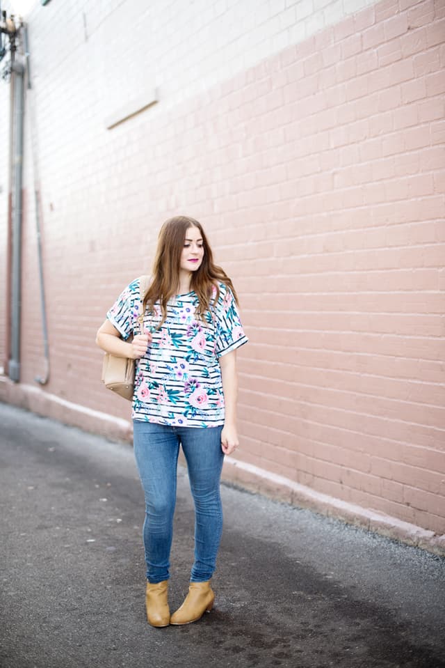 Dreamer Top with Sprout Patterns | DIY Floral Striped Top | diy clothing | handmade clothing | sewing tips and tricks | sewing patterns | sewing tutorials || See Kate Sew #sewingpatterns #floralstripedtop #diyclothing