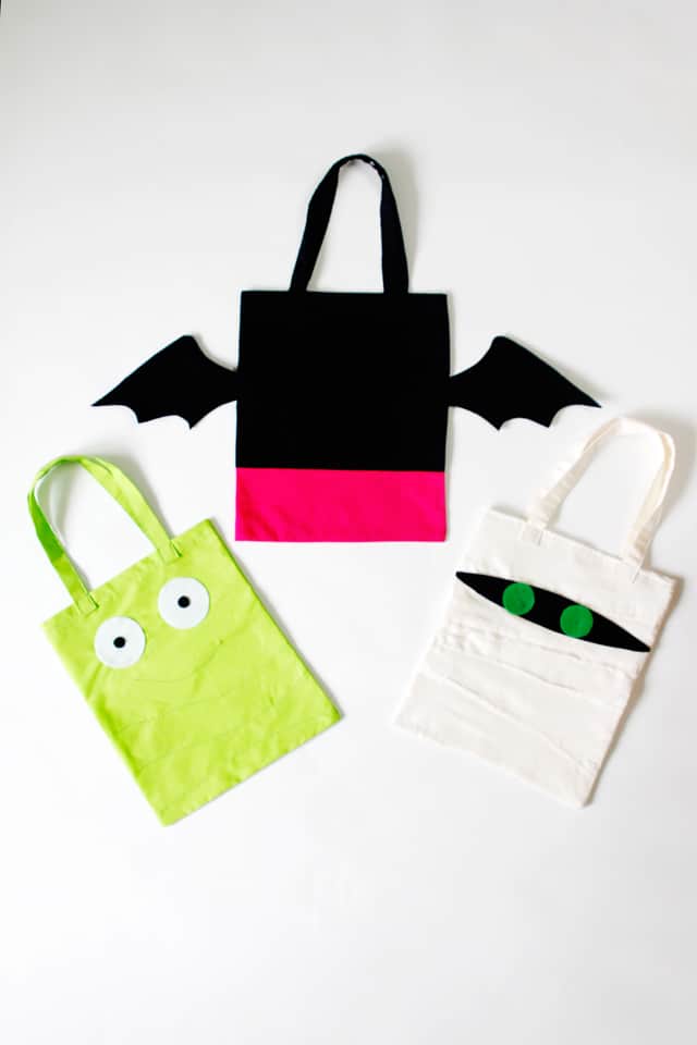 TOTE BAG TUTORIAL | Hotel Transylvania 3 | Tote Bag Pattern | Movie Inspired Tote Bag | Hotel Transylvania 3 Tote Bag | Movie Character Tote Bag | DIY Tote Bag | SEE KATE SEW #diytotebag #characterinspiredtotebag #hoteltransylvania3 #seekatesew