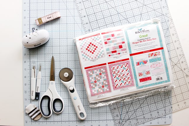 Quilting With Quilt Kits (part 1) | Riley Blake Quilt Kits | Baby Quilt with Cricut| Riley Blake Quilt | DIY Baby Quilt | Baby Quilts | Quilting with a Cricut | Quilting Kits || See Kate Sew #RileyBlake #QuiltingKits #Cricut #BabyQuilts #SeeKateSew