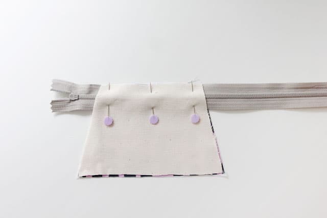 basic zipper pouch tutorial - see kate sew