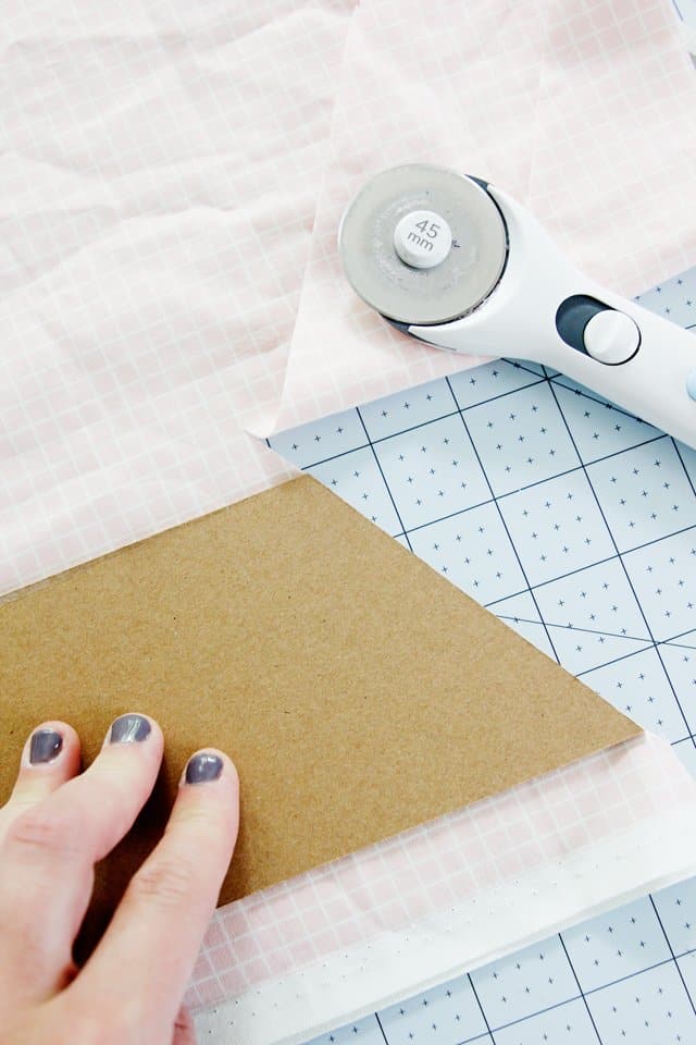 10 Ways to use the Cricut Maker for Quilting | Using the Cricut Maker for Quilting | Ways to Use the Cricut Maker | Quilting with the Cricut Maker | How to Quilt with the Cricut Maker | Quilting with Cricut | Projects using the Cricut Maker || See Kate Sew #quiltingwithcricutmaker #cricutmaker #cricutmakerprojects #seekatesew