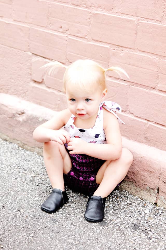 How to Sew a Baby Romper | Boho Baby Romper | DIY Baby Clothes | DIY Kids Clothes | Baby Romper | DIY Baby Romper | Boho Romper | Kiss Me, Kate Fabric || See Kate Sew #bohobabyromper #diybabyromper #diybabyclothes #bohoromper #kissmekatefabric #seekatesew