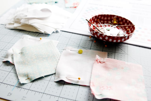 Cutting Fabric with Cricut + Riley Blake - see kate sew