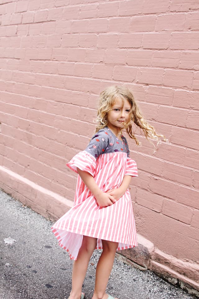 Lips + Stripes Dress | DIY Girls Dress | DIY Kids Clothes | Emma Dress Pattern | Kiss Me, Kate Fabric | Girls Dress Tutorial || See Kate Sew #diygirlsdress #emmadresspattern #kissmekatefabric #sewingtutorial #seekatesew