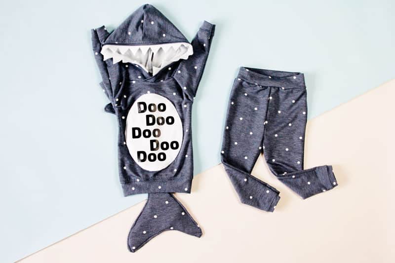 Baby Shark Costume DIY | Baby Shark | DIY Halloween Costume | DIY Baby Shark | DIY Costume | How To Sew A Costume | Baby Shark Costume || See Kate Sew #babyshark #diybabyshark #halloween #halloweencostume #seekatesew