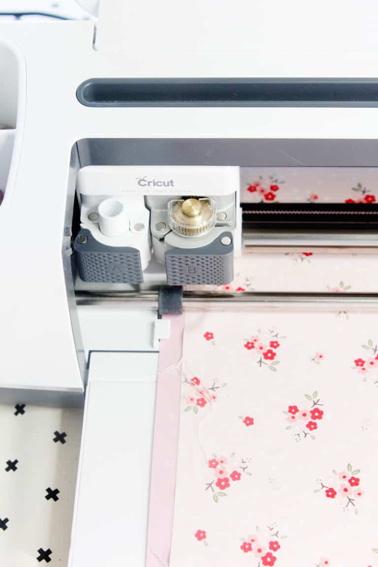 Make a Sewing Machine Mat with the Cricut Rotary Blade see kate sew