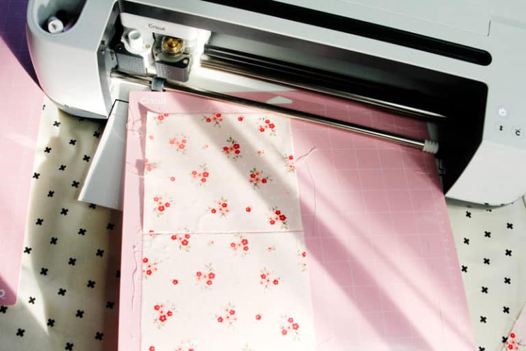 Make a Sewing Machine Mat with the Cricut Rotary Blade see kate sew