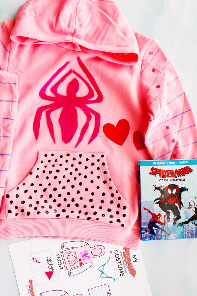 Spider-Man: Into The Spider-Verse DIY Costumes | DIY Spider-Verse Costumes | DIY Superhero Costumes | Easy DIY Costumes | Easy DIY Superhero Costumes | Free Costume Printables | Free Spider-Verse Costume Printables || See Kate Sew #costumes #spiderverse #freeprintables #seekatesew