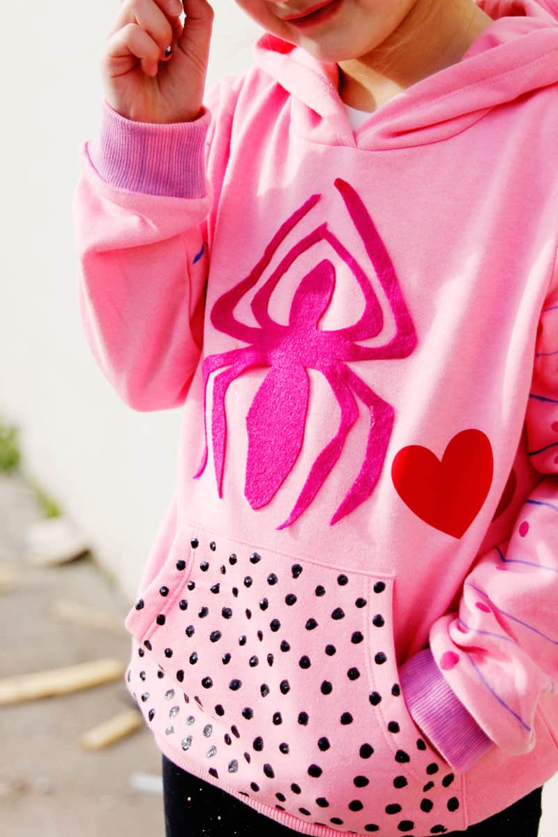 Spider-Man: Into The Spider-Verse DIY Costumes | DIY Spider-Verse Costumes | DIY Superhero Costumes | Easy DIY Costumes | Easy DIY Superhero Costumes | Free Costume Printables | Free Spider-Verse Costume Printables || See Kate Sew #costumes #spiderverse #freeprintables #seekatesew