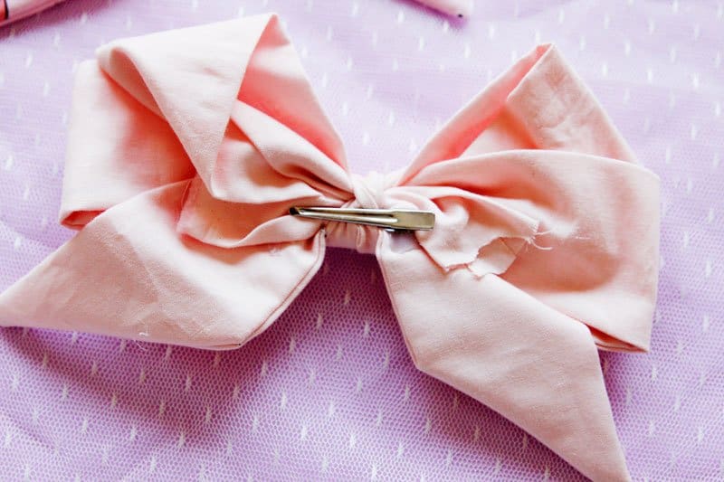 How to Wear Ribbon Bows as an Adult: Embracing the Bow Aesthetic