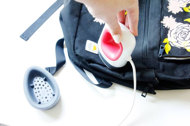 How to Ironon Vinyl on a Backpack with Cricut EasyPress Mini! see